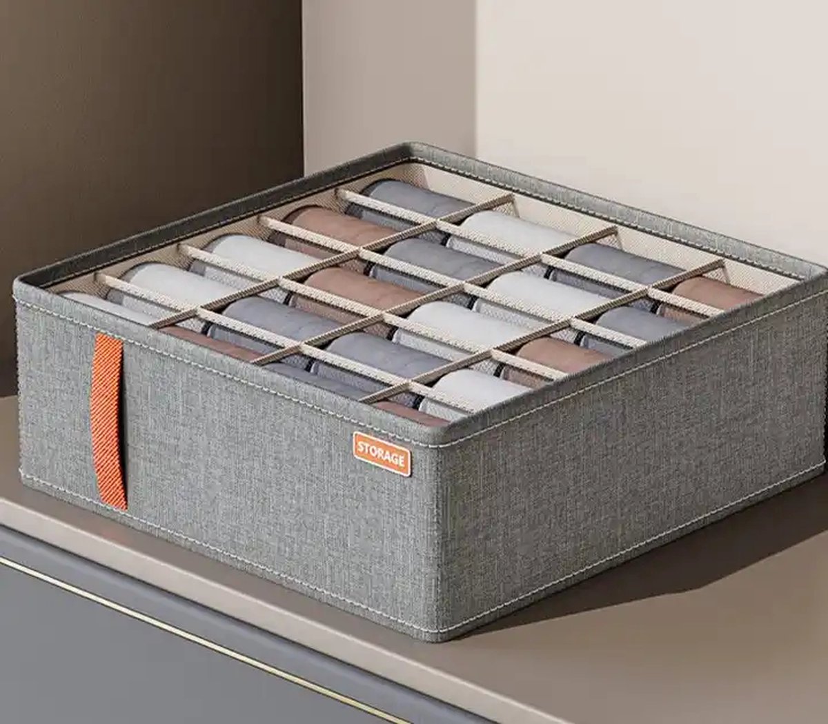 Without Lemon - Set van 2 - Sokken Organizer - 20 vakken - Opberger - Verdeler - Lade - 32x32x11 CM - Licht Grijs Without Lemon - Set van 2 - Sokken Organizer - 20 vakken - Opberger - Verdeler - Lade - 32x32x11 CM - Licht Grijs